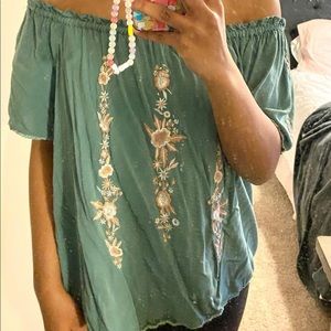 Off the shoulder boutique top!! So cute and comfy